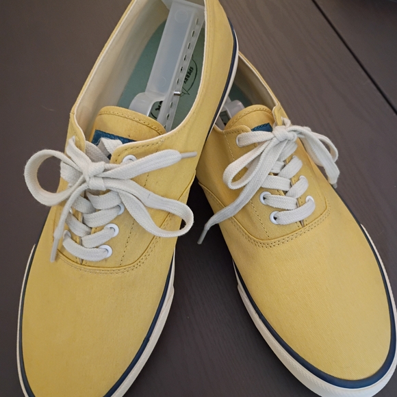 Sperry Other - NEW Sperry TopSiders Yellow Canvas Men's Sneakers